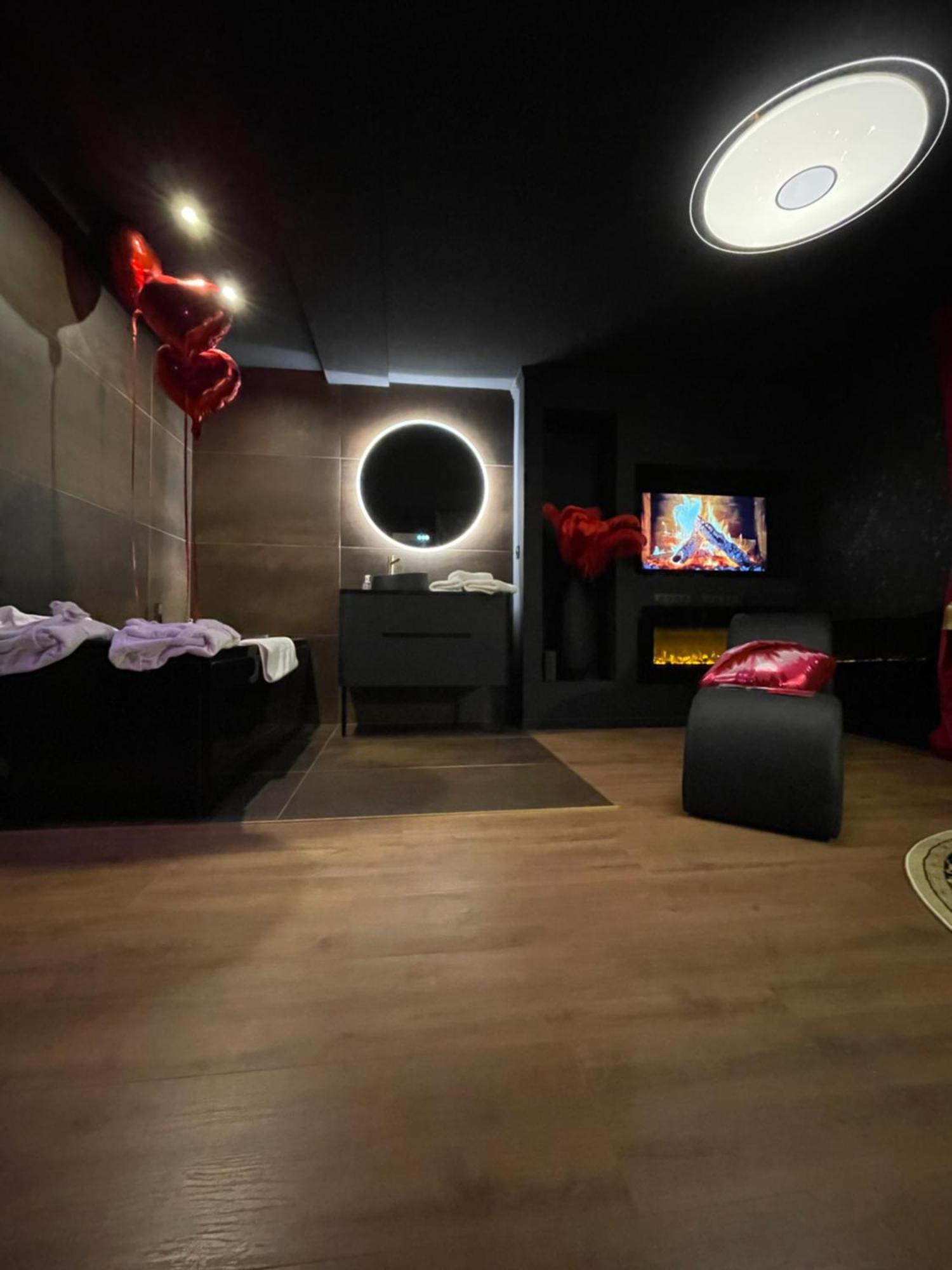 Love Room Casa Amore Prades (Pyrenees-Orientales) Exterior foto